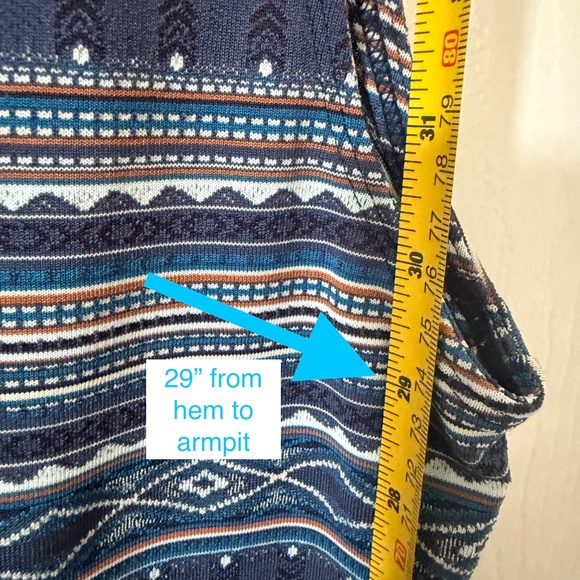 sherpa adventure gear dress, with zippered side pocket, size Medium - Picture 5 of 9